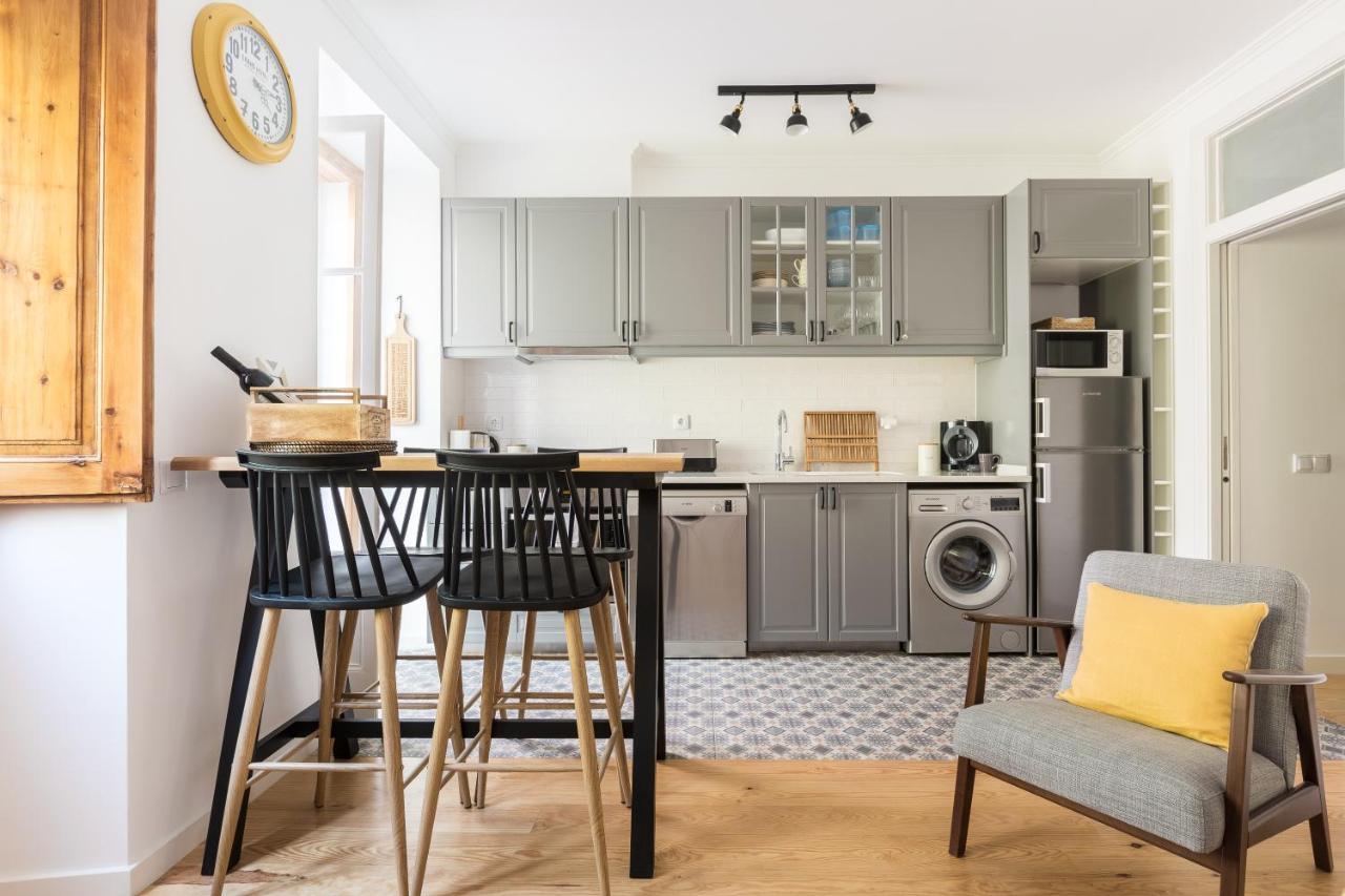 Feel Home In This Stunning Renovated Nest In Graca Lizbona Zewnętrze zdjęcie